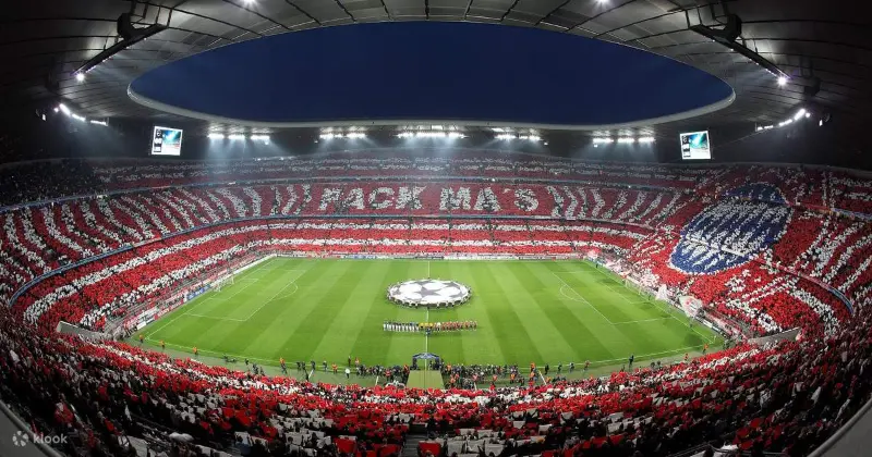 Sức chứa khổng lồ của Allianz Arena