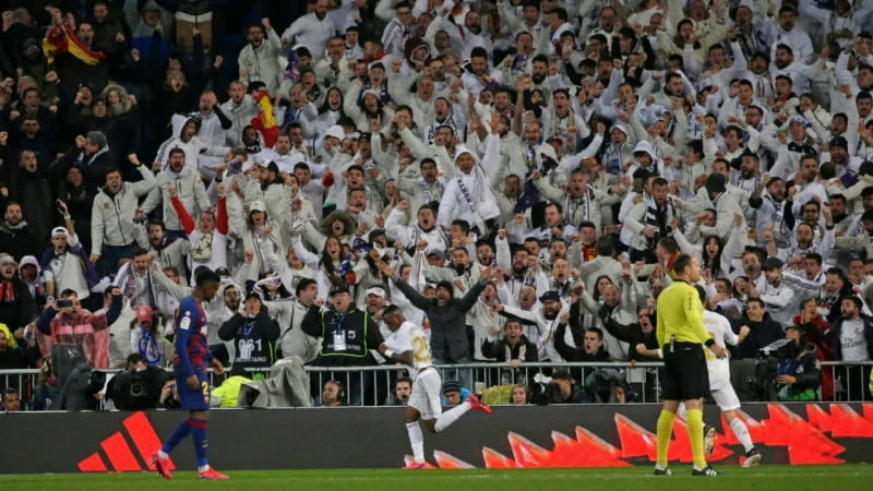 Top câu lạc bộ có fan đông đảo vị trí số 1 là Real Madrid